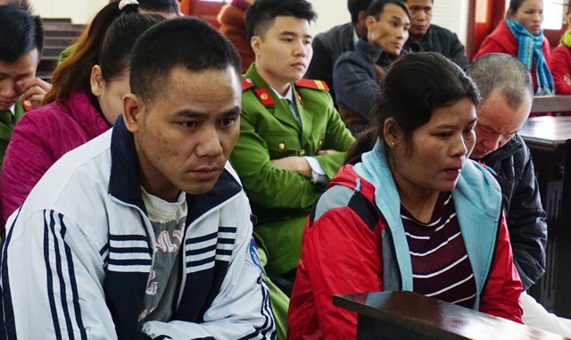 Vì 80 triệu đồng, hai vợ chồng nhẫn tâm bán cả cháu ruột sang Trung Quốc