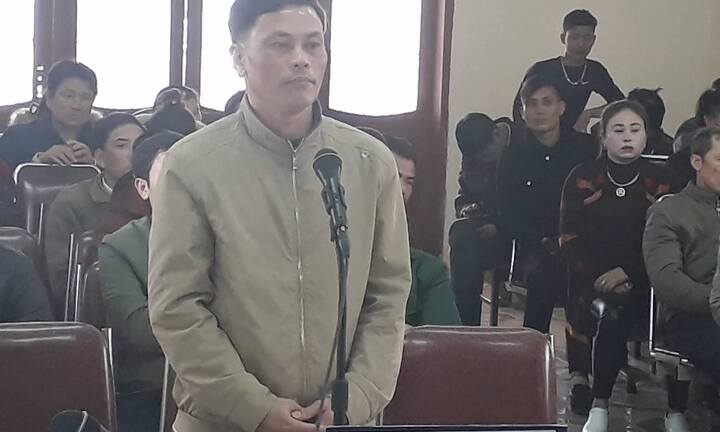 Nguyên trưởng công an bắn đạn cao su vào chủ tịch xã lĩnh 12 tháng tù