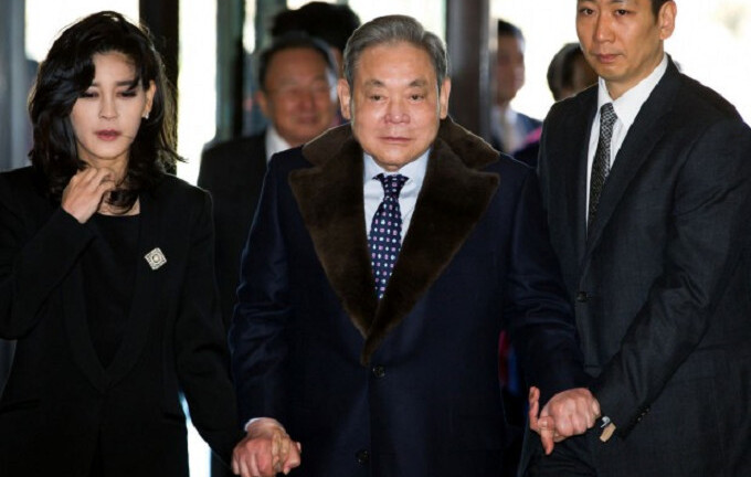 Chủ tịch Samsung bị nghi trốn thuế