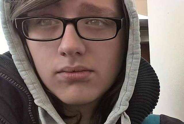 Đau bụng dữ dội, bác sĩ kết luận táo bón, chàng trai 17 tuổi tử vong sau khi trở về nhà một ngày