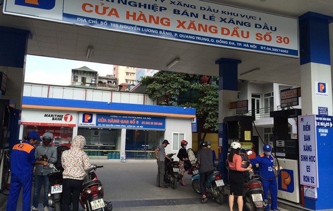 Hà Nội: Mùng 1 Tết, khách hàng sẽ gặp khó nếu muốn đổ xăng