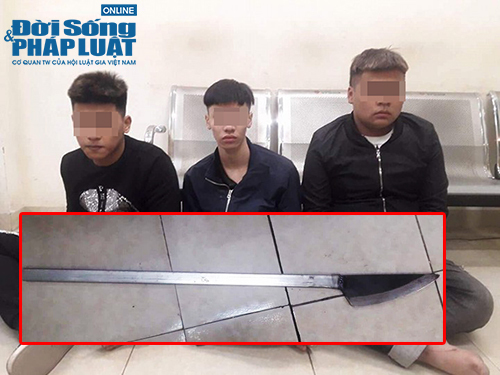 Nhóm 2K mang phóng lợn đi thanh toán đụng 141