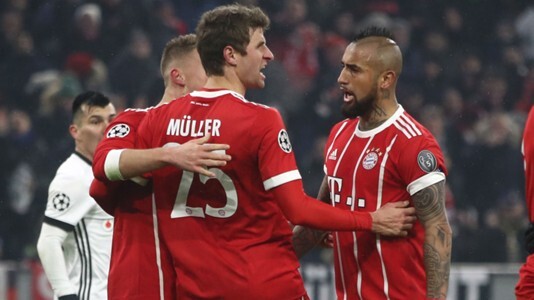 Clip Bayern Munich 5-0 Besiktas: Lợi thế hơn người, Hùm xám thắng dễ