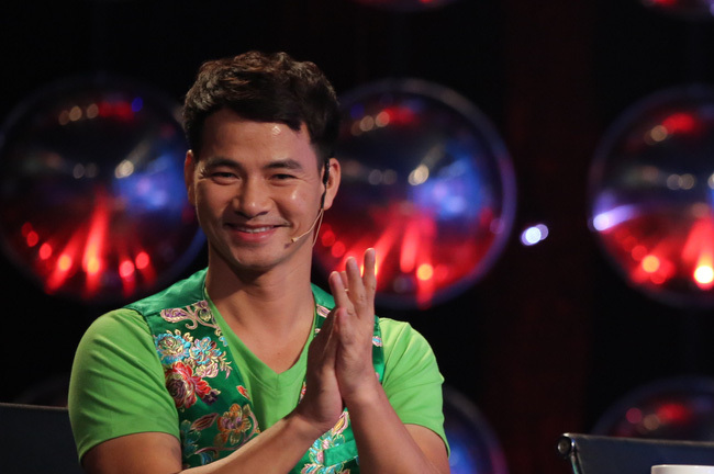 Xuân Bắc sẽ dẫn dắt các cặp đôi chìm đắm trong nụ hôn tại Lễ hội hoa hồng