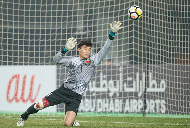 Việt Nam có thủ môn lọt vào top 3 Đông Nam Á