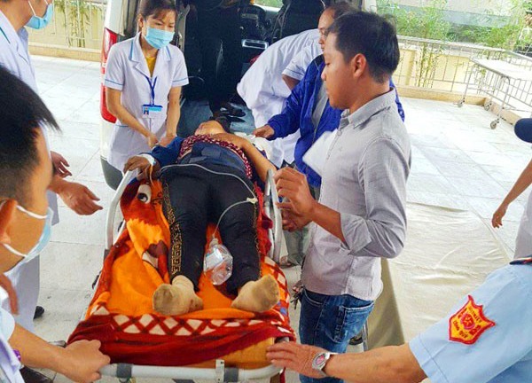 Danh tính nạn nhân bị thương vụ xe khách lao xuống vực sâu trong đêm