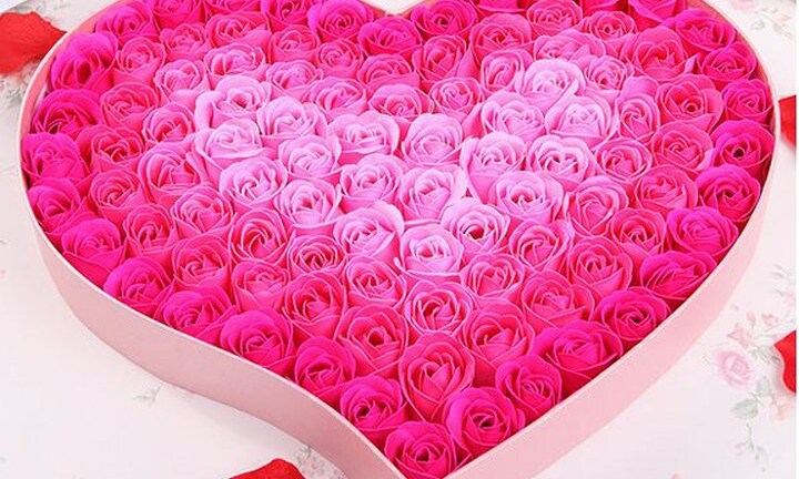 Gợi ý những món quà bằng hoa hồng 