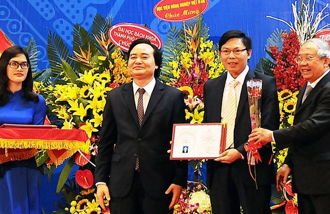 Vụ hồ sơ ứng viên giáo sư không đạt: Bộ trưởng Phùng Xuân Nhạ rút kinh nghiệm sâu sắc