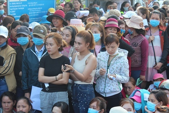 Đồng Nai tiếp tục ứng tiền giúp công nhân bị nợ lương