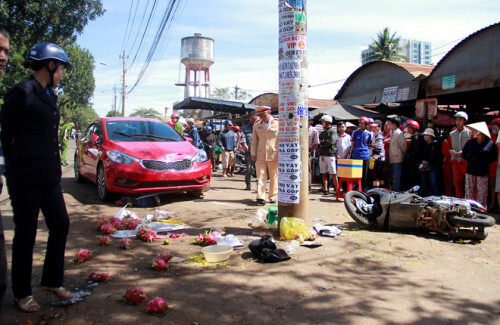 Khởi tố nữ tài xế 9X lái xe 