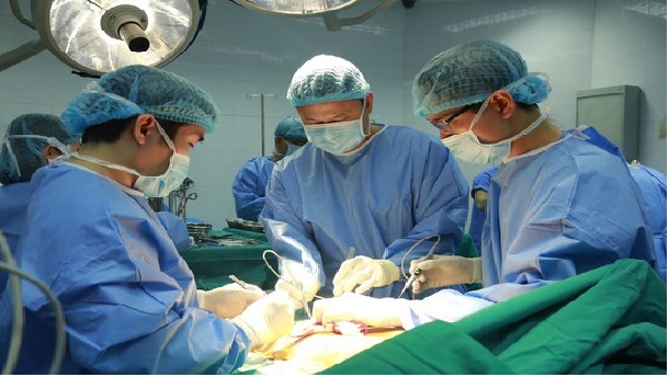 Kỳ tích: Lần đầu tiên Việt Nam ghép phổi thành công từ người cho chết não