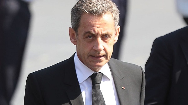 Cựu Tổng thống Pháp Nicolas Sarkozy bị tạm giữ