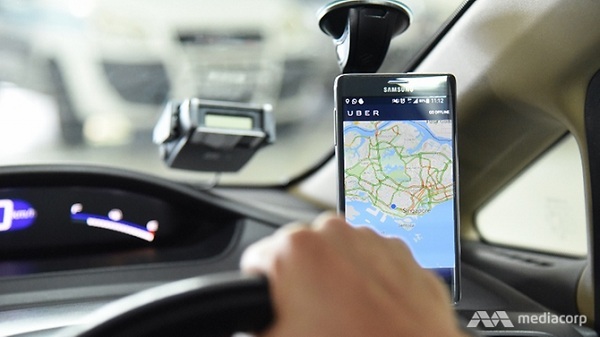 Hậu sáp nhập Grab - Uber: Nhiều lái xe Singapore lo lắng, hoang mang