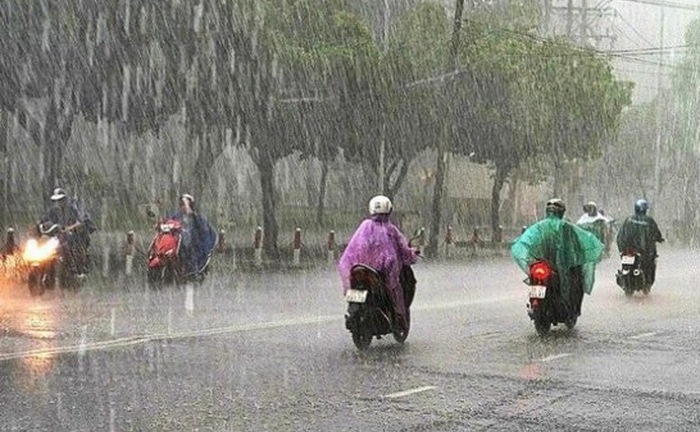 Dự báo thời tiết ngày 1/4: Nam Bộ mưa dông, miền Bắc đề phòng mưa đá