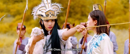 Clip: Hoài Lâm khiến khán giả bật cười khi giả gái, đóng cảnh cổ trang