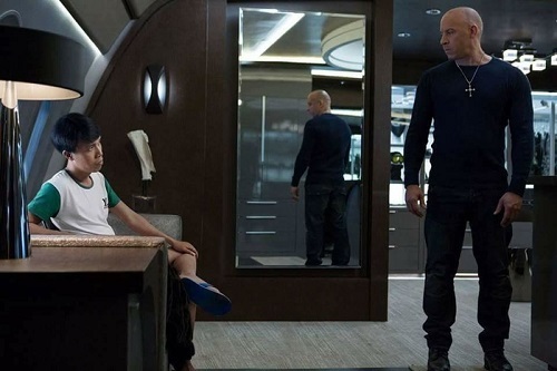 Chàng trai Việt xuất hiện trong các bộ phim “bom tấn” của Hollywood khiến cộng đồng mạng 