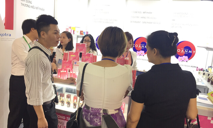 Gần 500 doanh nghiệp trong và ngoài nước tham gia Hội chợ thương mại quốc tế VN lần thứ 28