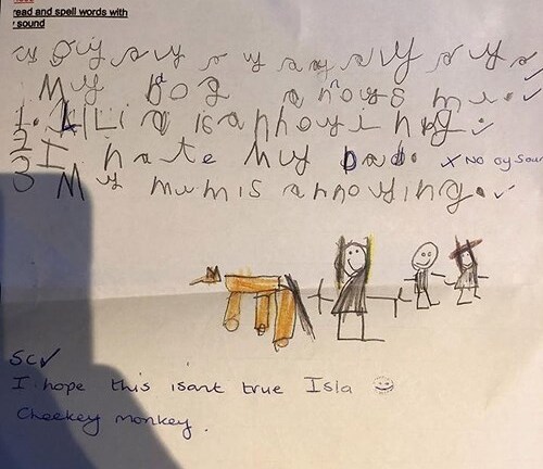 Nguyên nhân không ai ngờ khiến cô bé 5 tuổi “ghét cả nhà” trong bài tập làm văn