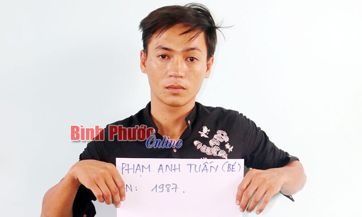 Nam thanh niên đâm chết người yêu cũ của bạn gái trong cơn ghen