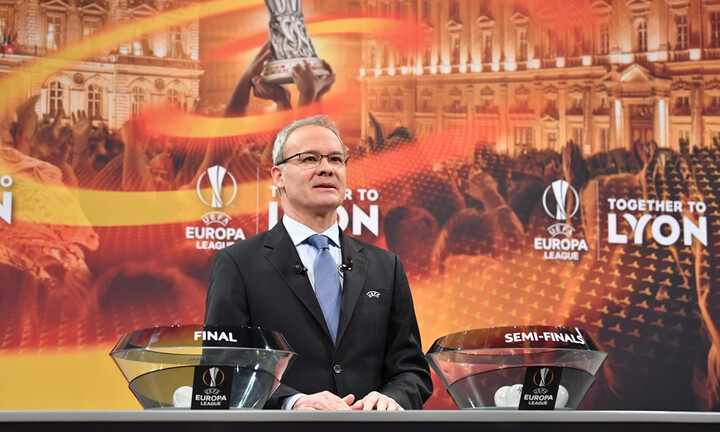 Arsenal và Atletico đối đầu ở bán kết Europa League