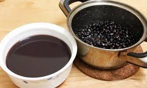 Tác dụng bất ngờ của nước đậu đen mà ít người biết