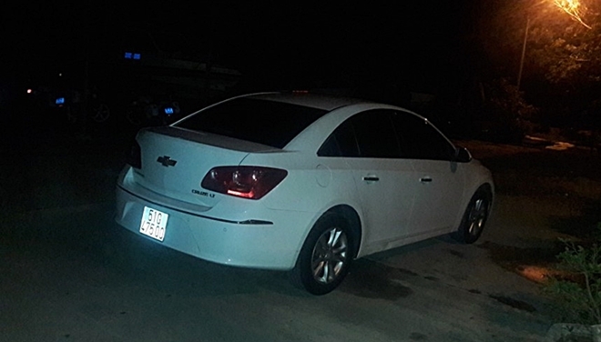 CSGT truy đuổi ô tô vi phạm hơn 20km như trong phim hành động