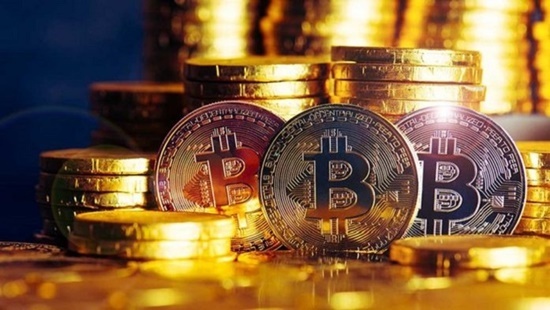 Giá Bitcoin hôm nay 23/4/2018: Tiến sát nút 9.000 USD