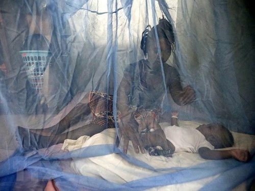 Mỹ đề nghị Tổng thống Venezuela nhập hàng y tế nhân đạo