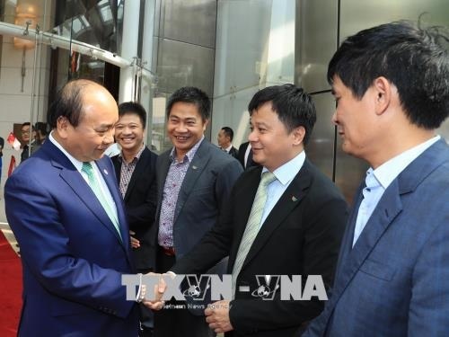 Thủ tướng kết thúc tốt đẹp thăm chính thức Singapore và dự Hội nghị Cấp cao ASEAN 32