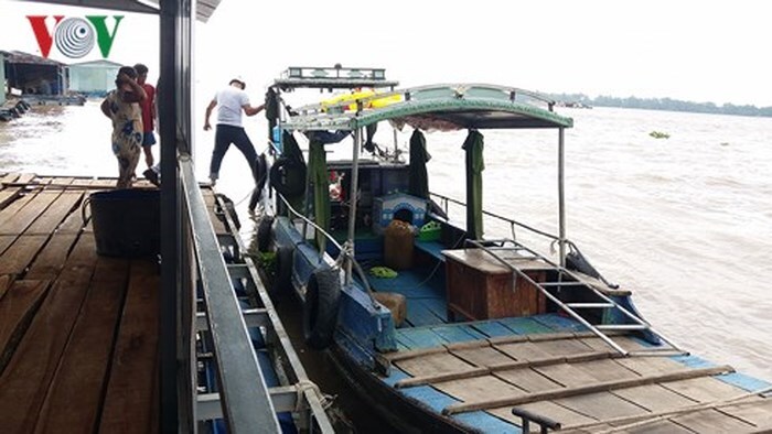 Tìm thấy thi thể cô lái đò nghi bị giết trên sông Tiền