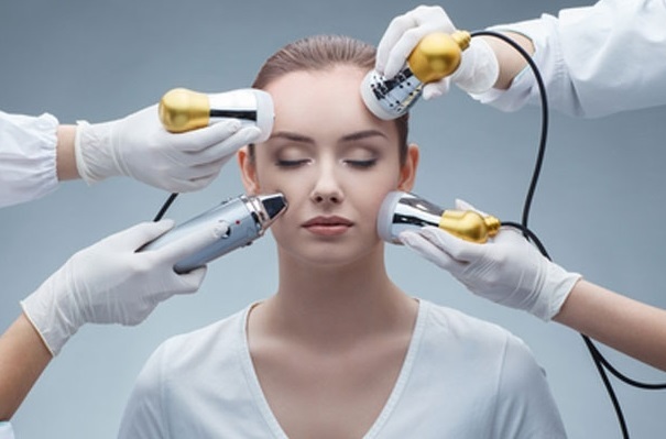 Làm đẹp tinh gọn với thiết bị “Spa di động” hồi sinh sắc đẹp tại nhà