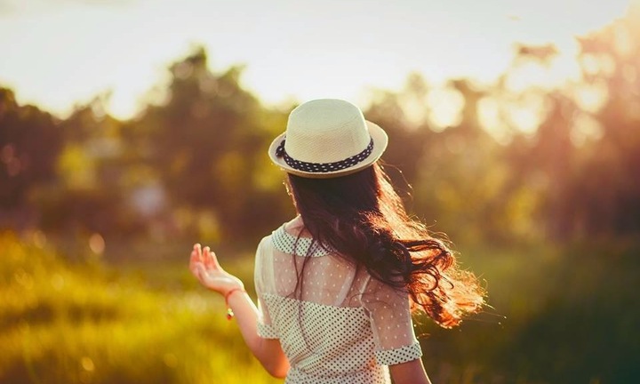 Người đàn ông làm điều này, phụ nữ chỉ muốn giữ thật chặt