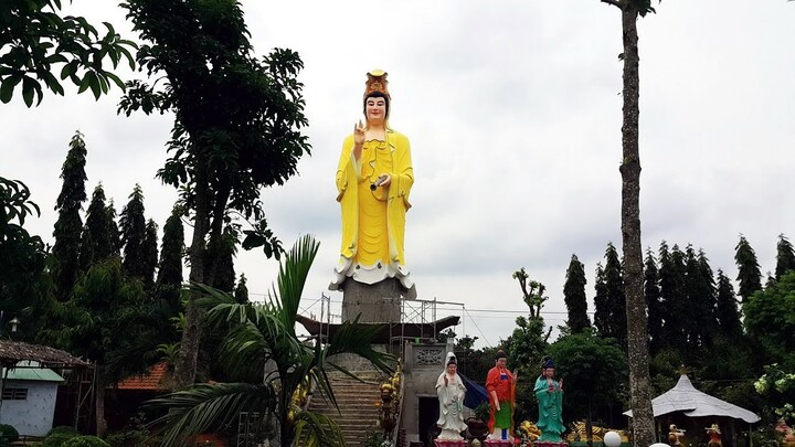 Chùa Huyền Trang: Tận hiến những giá trị yêu thương