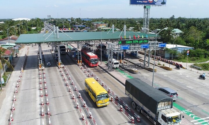 Đề xuất bỏ quy định trạm thu phí cách nhau tối thiểu 70km