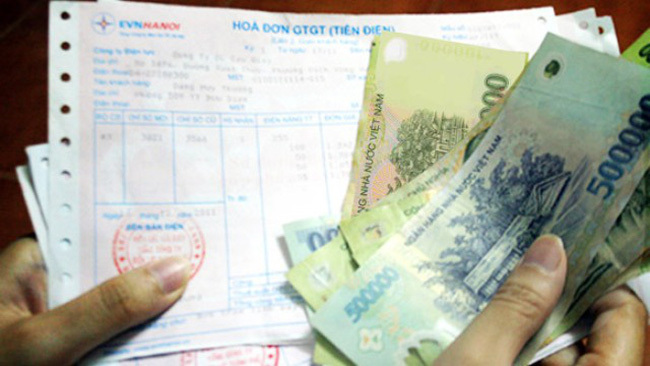 Cử tri kiến nghị bỏ thuế VAT với hóa đơn tiền điện, Bộ Tài chính nói gì?