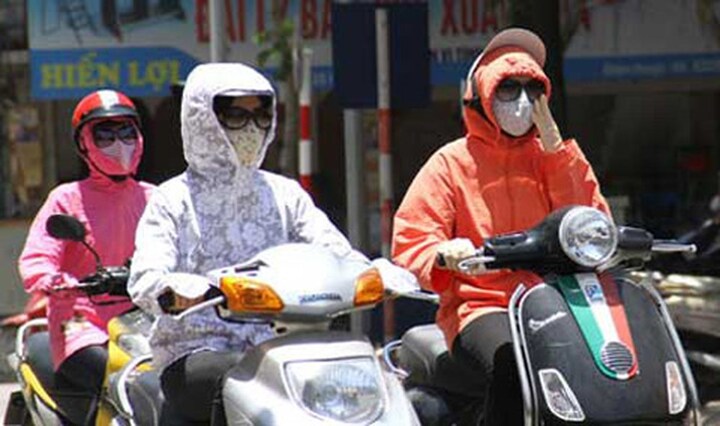 Dự báo thời tiết ngày 18/5: Hà Nội nắng rát, nhiệt độ vọt lên mức 37 độ C