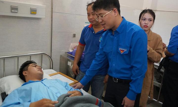 Lòng dũng cảm của “hiệp sĩ” đường phố được tuyên truyền trong trường học