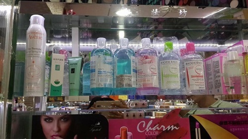 Vạch trần mánh khóe kinh doanh mỹ phẩm giả kém chất lượng