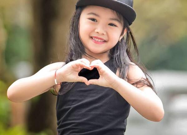 Hotmom “vạn người mê” tiết lộ bí quyết chăm con khiến hàng nghìn mẹ bỉm sữa ghen tỵ