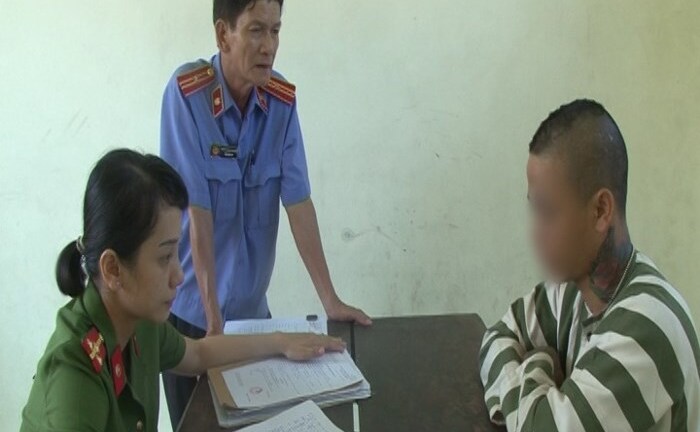 Bắt tạm giam nam thanh niên “ăn trái cấm” với thiếu nữ 14 tuổi