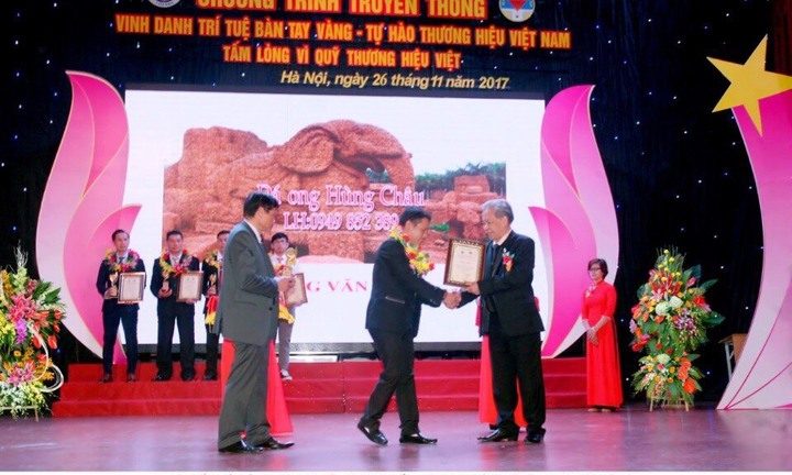 Những công trình mang một vẻ đẹp riêng được xây nên bởi đá ong 