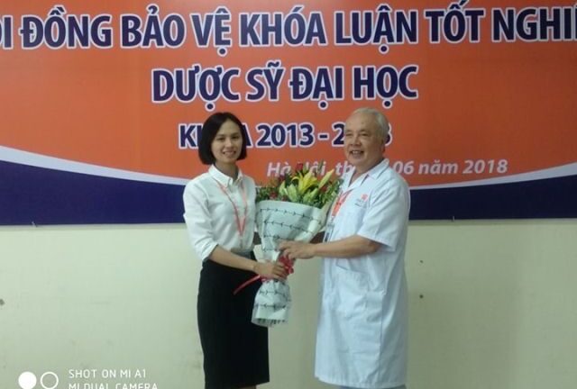 Bảo vệ khóa luận bằng tiếng Anh - Sinh viên Dược Đại Nam tự tin làm việc trong môi trường quốc tế