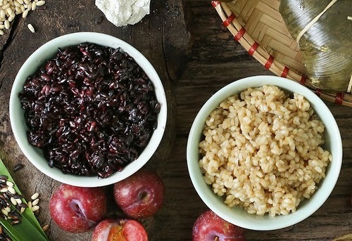 Tết Đoan Ngọ ăn cơm rượu thế nào để có lợi cho sức khỏe