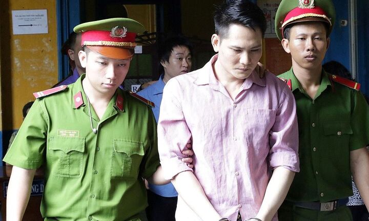 Tử hình kẻ đâm chết người tại đám tang