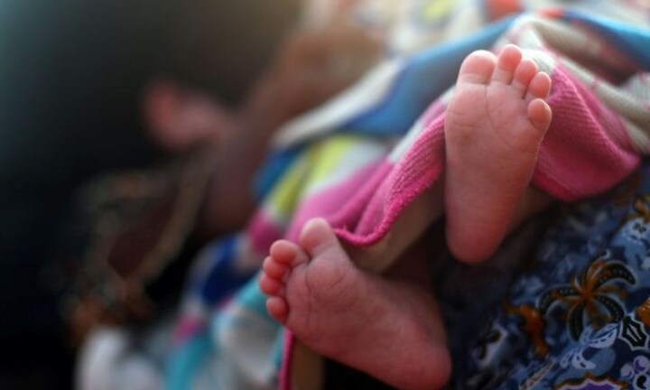 Gia cảnh đáng thương của bé gái 4 tuổi nghi bị bạn của cha bạo hành tử vong