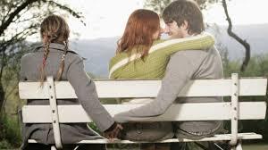 Khi có chồng hào hoa ngả nghiêng với nhiều nhân viên trẻ