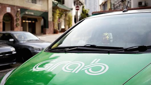 Vừa mới rót 1 tỷ USD vào Grab, Toyota đã thu về cả