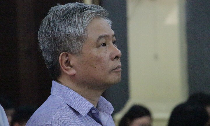 Xét xử cựu Phó thống đốc NHNN: Quyết định 12 là văn bản cá biệt