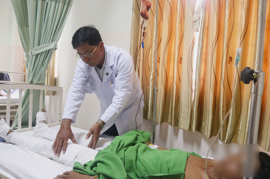 Hậu Giang: Sập giàn giáo khiến 5 người thương vong