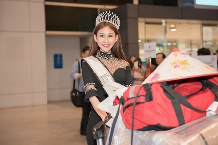 Hoa hậu Chi Nguyễn về nước sau khi đăng quang Miss Asia World 2018
